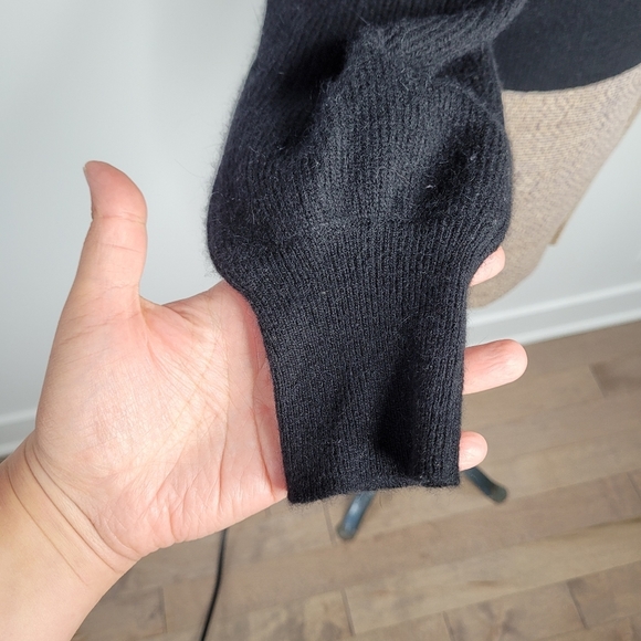 Vintage black knit cardigan with beading - Picture 7 of 13